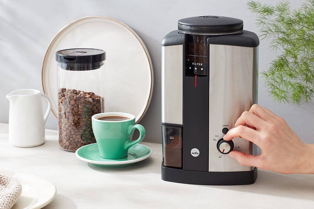 Wilfa Wilfa Svart Coffee Grinder (Silver) + Hario Drip Kettle Air