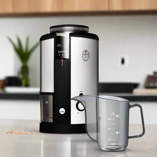 Wilfa Wilfa Svart Coffee Grinder (Silver) + Hario Drip Kettle Air